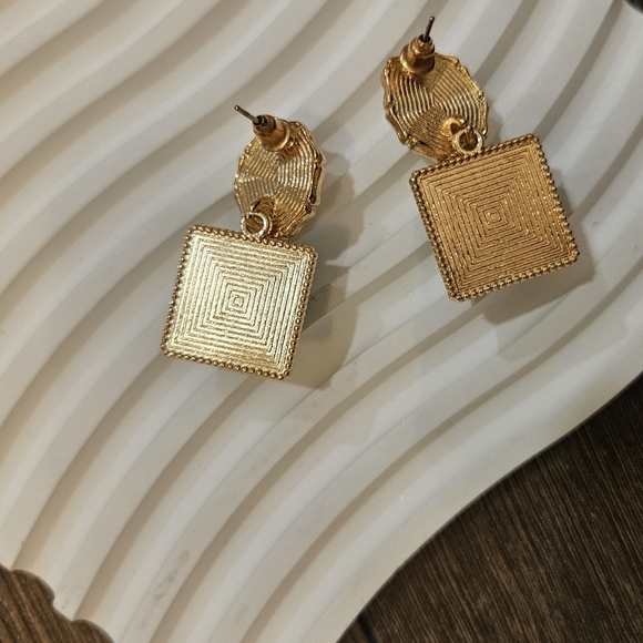 NEW Round Square Stone Drop Earrings - Picture 5 of 5